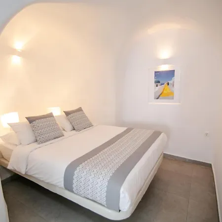 Vogue Hotel 3*