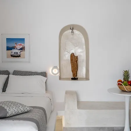 Vogue Oia