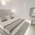 Vogue Hotel 3*