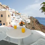 Vogue Hotel
