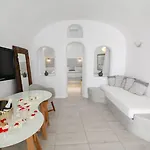 Vogue Hotel